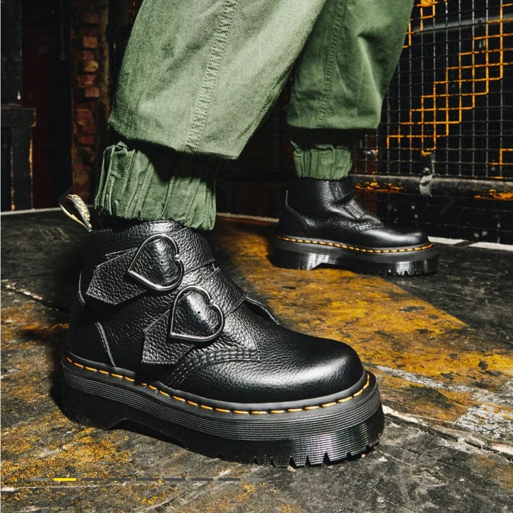 Doc Marten Devon Heart Leather Platform Boots